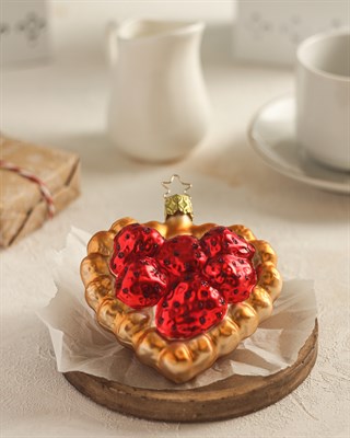 Клубничное пирожное 2282